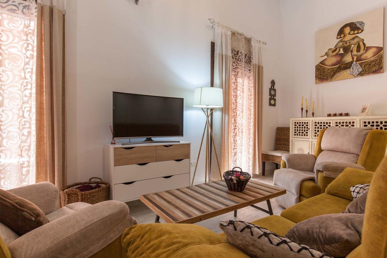 דירות סביליה Loft / Duplex With Charming Historic Center. Wifi מראה חיצוני תמונה